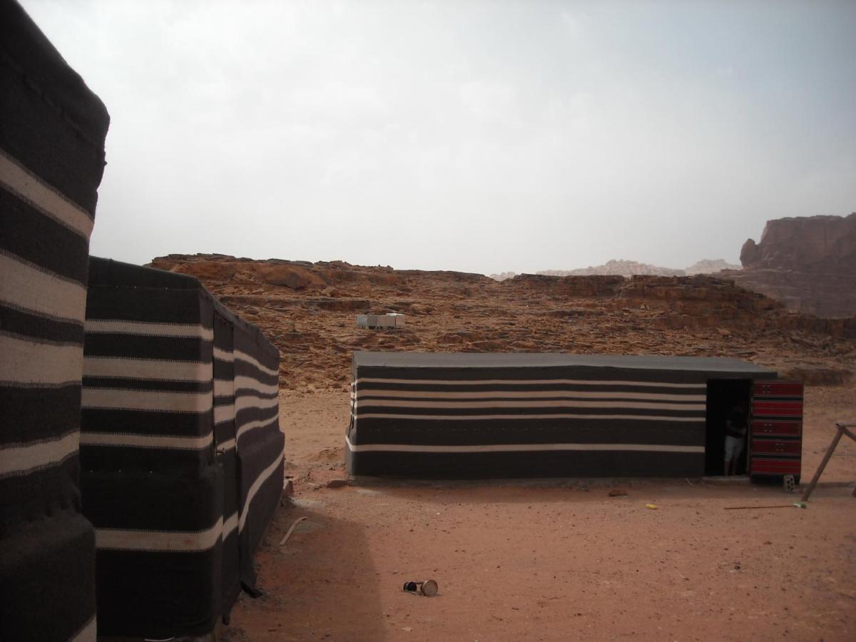 Hotel Bedouin House Camp Wadi Rum Exterior foto